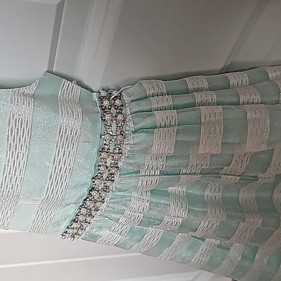 American Princess Formal Dress in Kids Size 2T - Picture 6 of 14